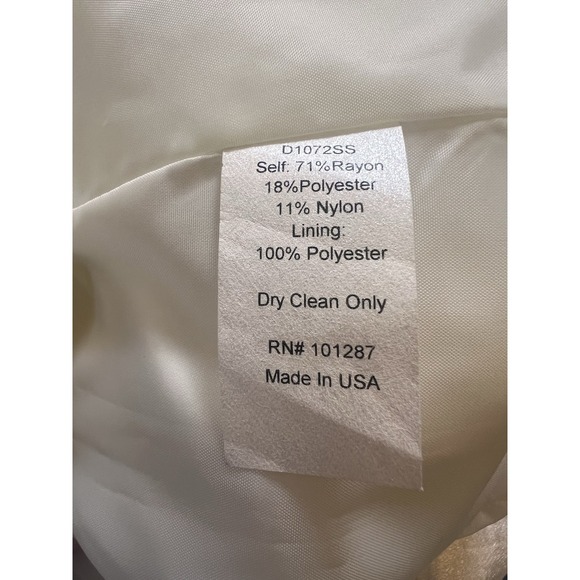 Alexia Admor Ivory Dress With‎ Lace Flower Accents Size Small Made In USA - Picture 4 of 7